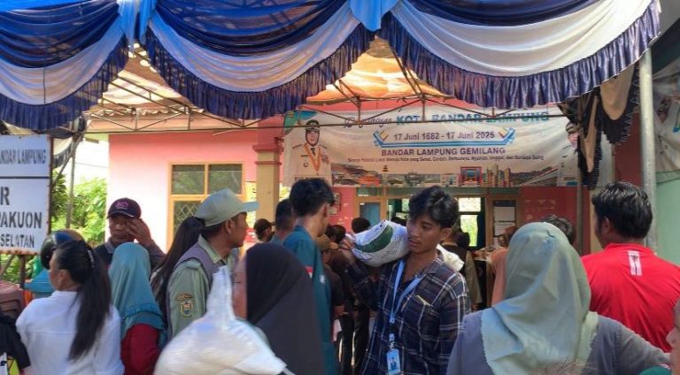 Foto Pembagian Beras