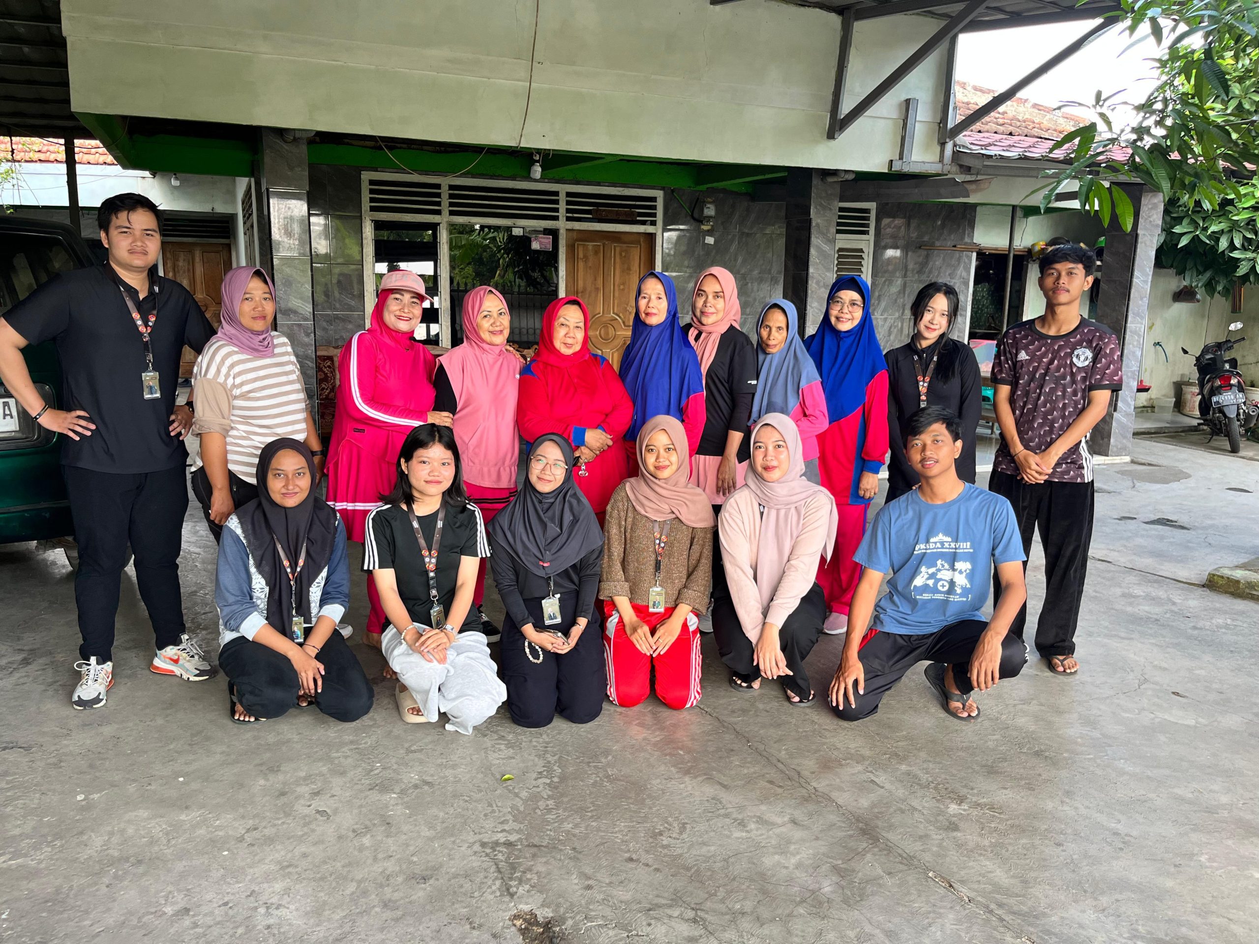 kkn 10 agustus senam pagi