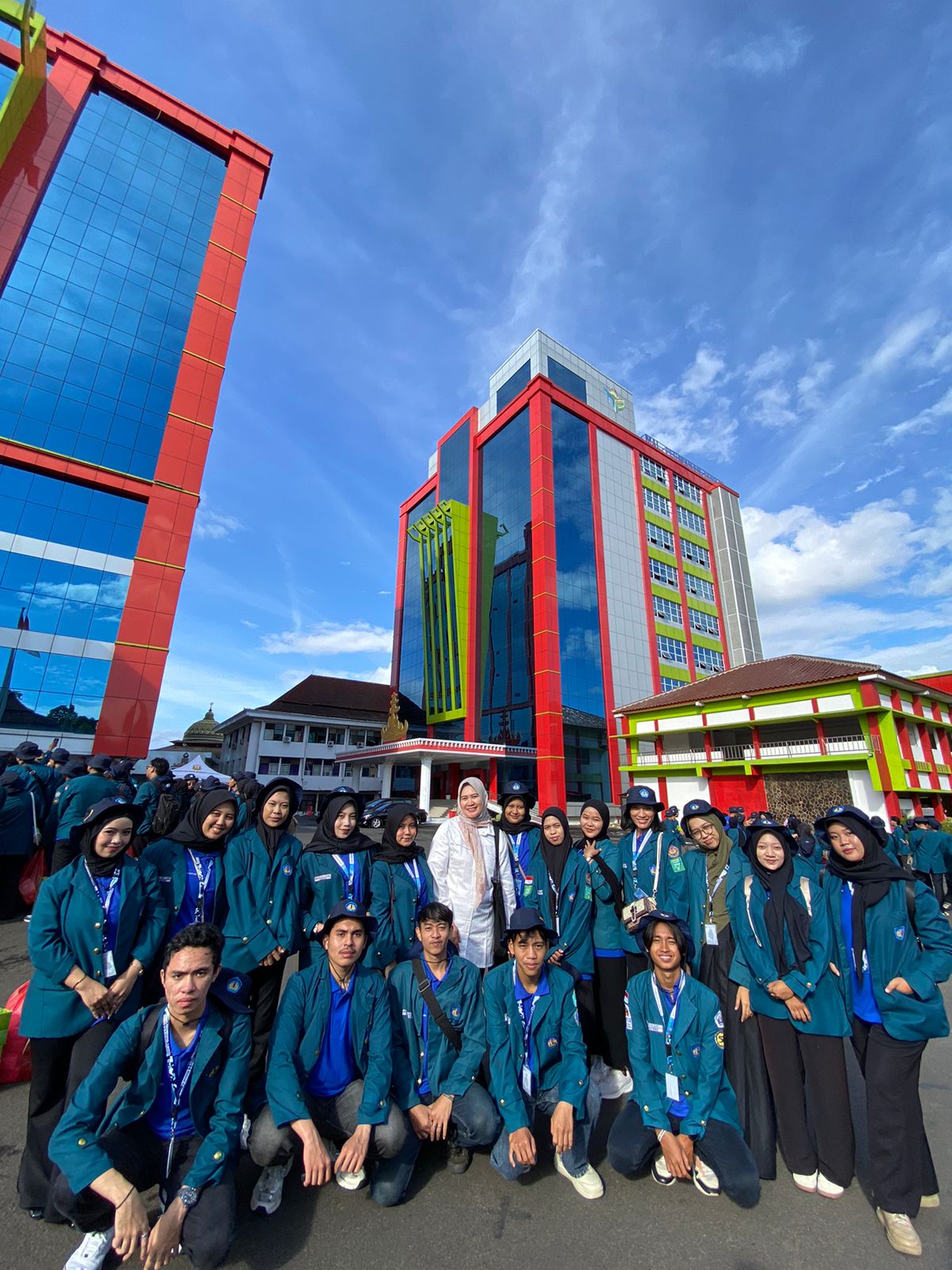 25008b4c-94d6-499d-9643-5a8b2a44f582