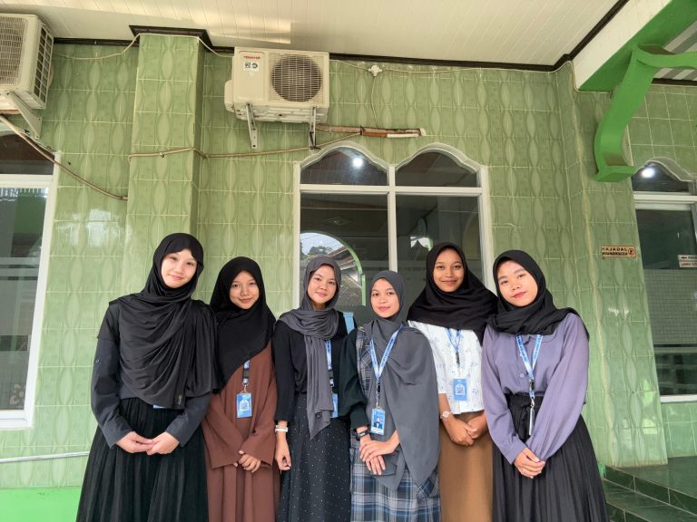 KKN UNILA DURIAN PAYUNG