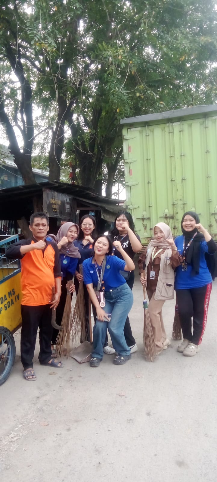 GOTONG ROYONG KELURAHAN
