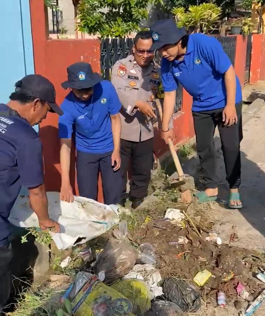 Jumat Bersih Kelurahan Tanjung Raya