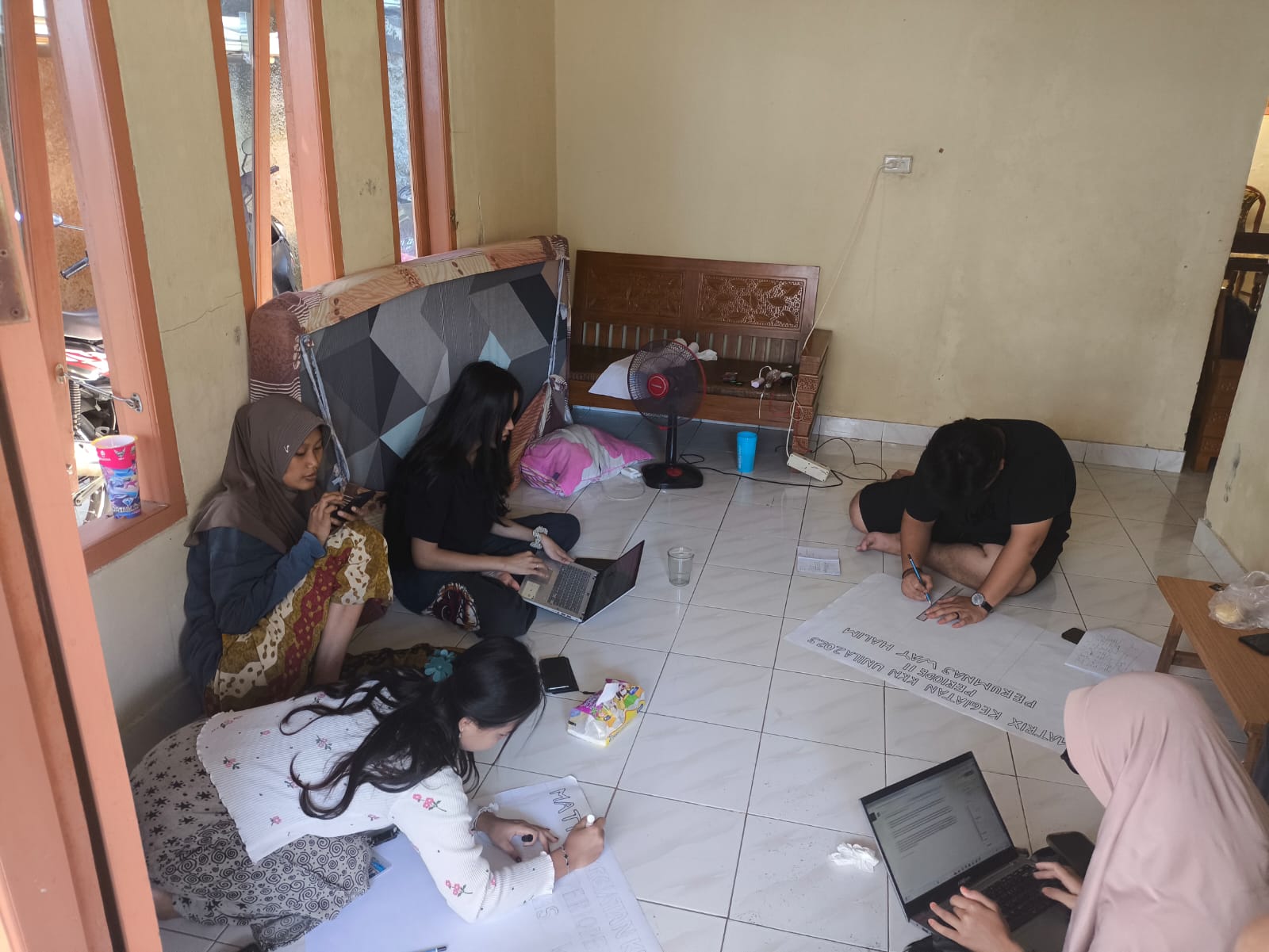 Semangat Kolaborasi Mahasiswa KKN Unila: Rapat dan Persiapan Lokakarya