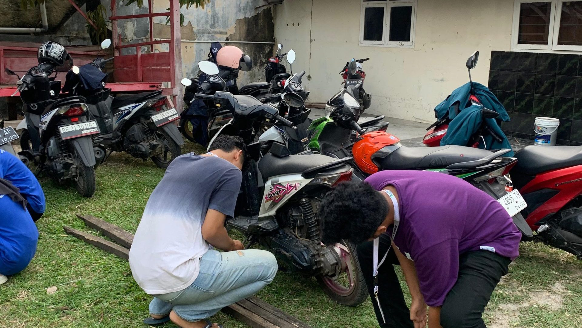 Semangat Gotong Royong