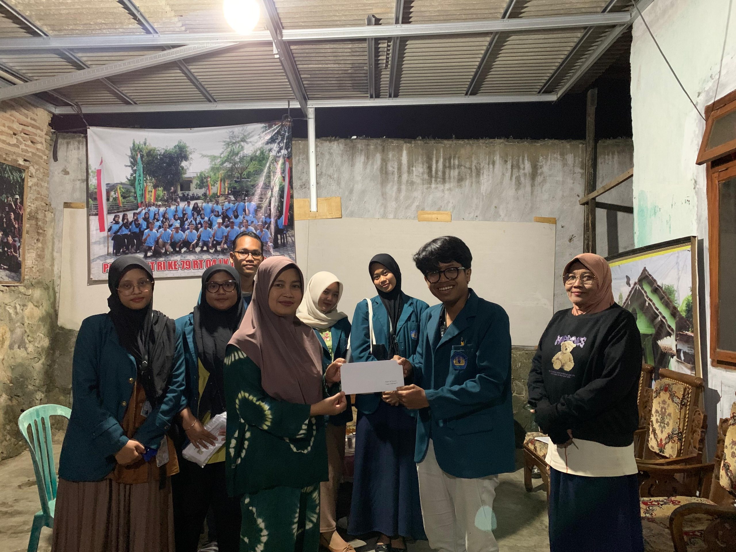 b980173a-85b2-482b-a360-410f581b116a