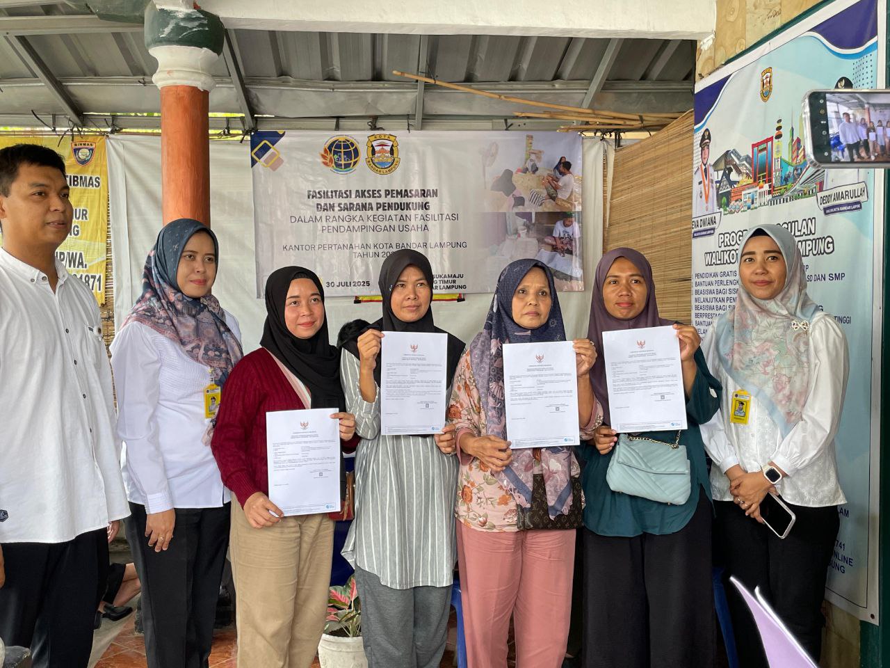 photo_6075393702081186898_y