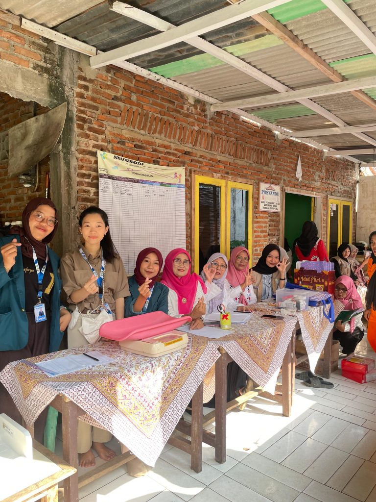 The current image has no alternative text. The file name is: posyandu-5-scaled.jpg