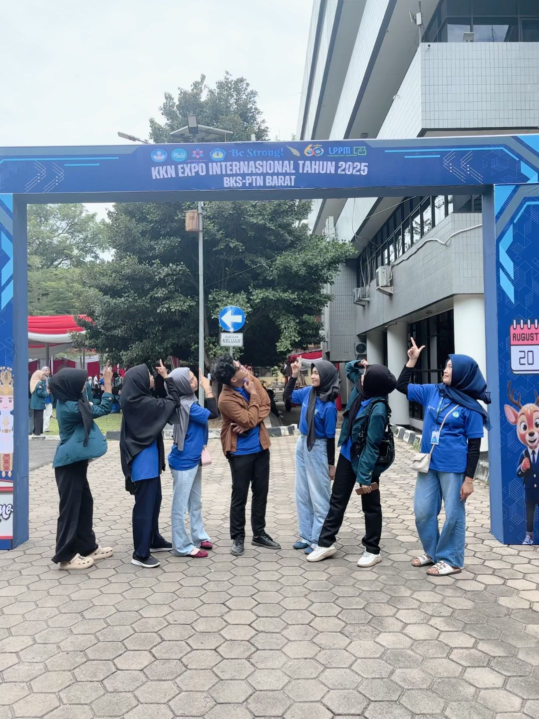 (04) WhatsApp Image 2025-08-21 at 12.04.24_01378438