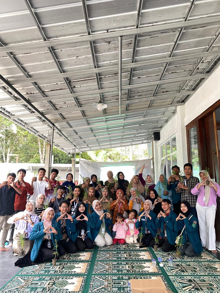 The current image has no alternative text. The file name is: Gambar-WhatsApp-2025-08-05-pukul-08.32.45_5f0aabd4-scaled.jpg