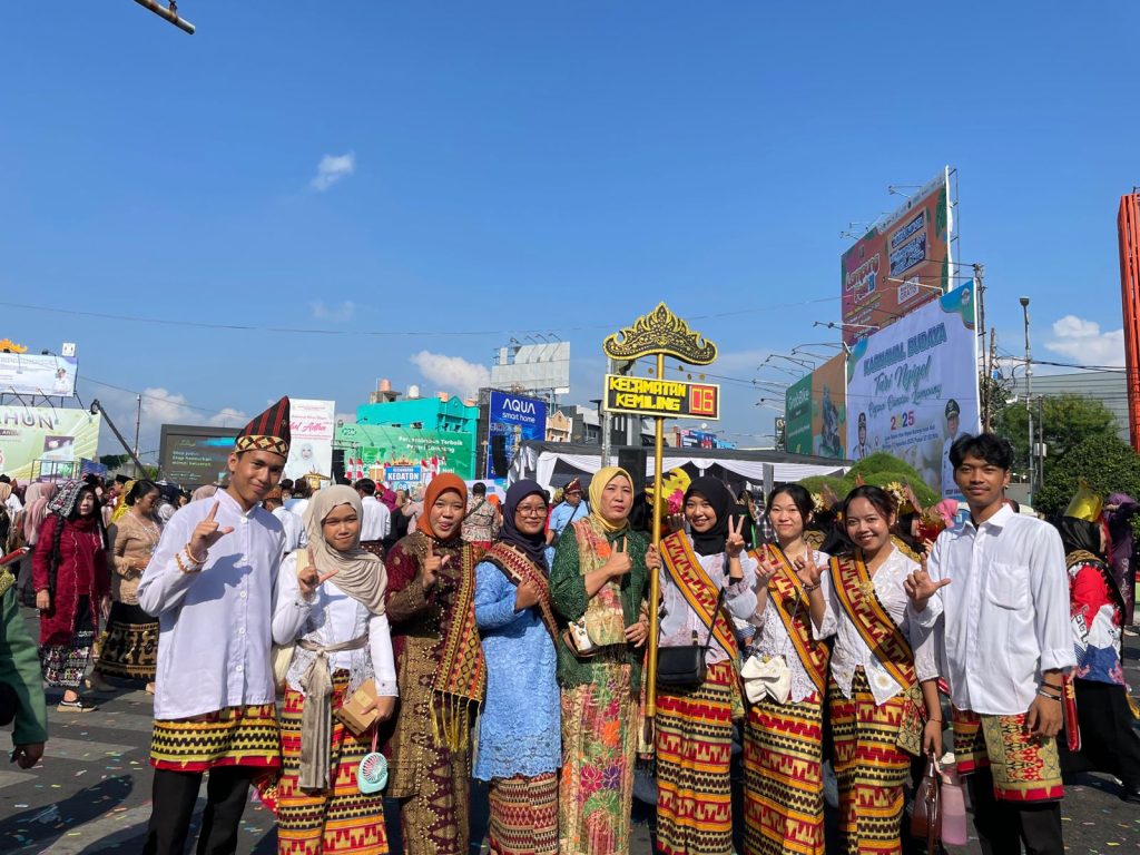 The current image has no alternative text. The file name is: TUGU-2.jpg