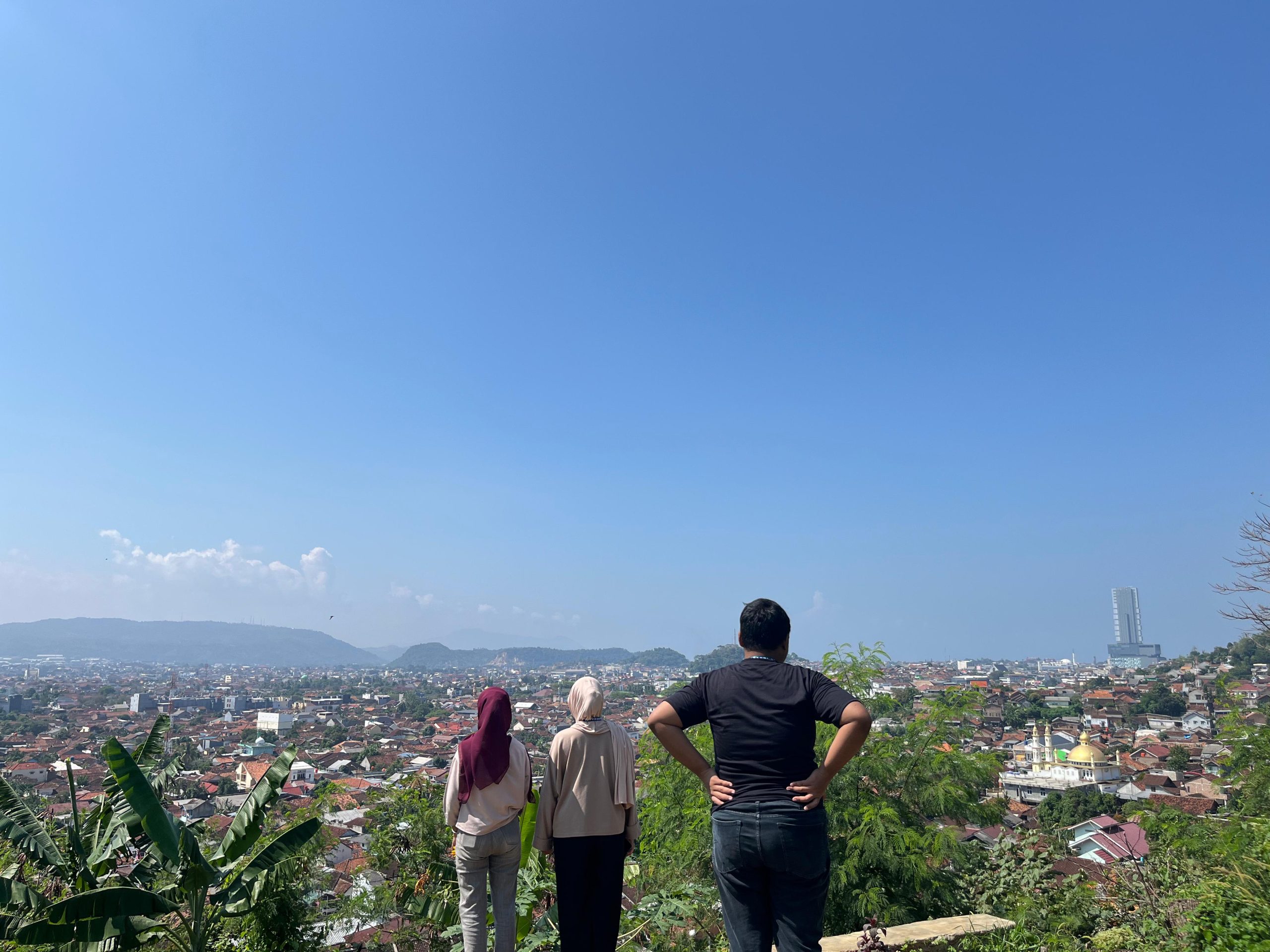 WhatsApp Image 2025-08-06 at 10.32.36_52623758