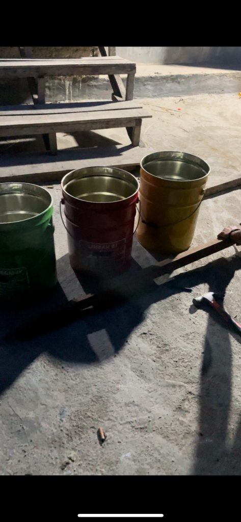 The current image has no alternative text. The file name is: agus-11-drpbx.jpg