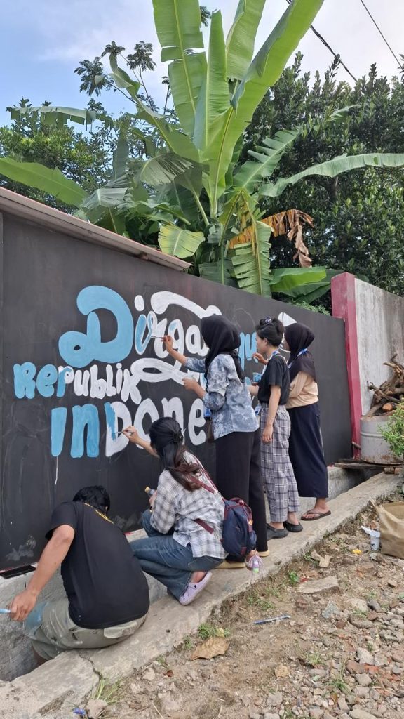 The current image has no alternative text. The file name is: agus-7-mural.jpg