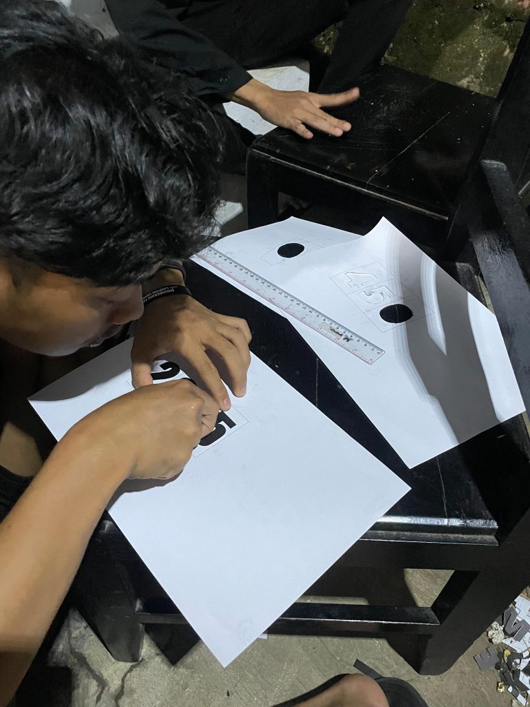 The current image has no alternative text. The file name is: agustus-5-scaled.jpg