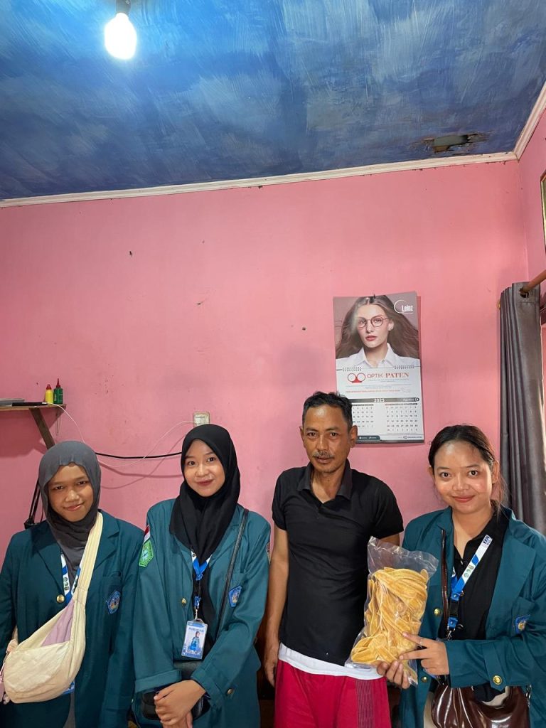 The current image has no alternative text. The file name is: kripik-arta.jpg