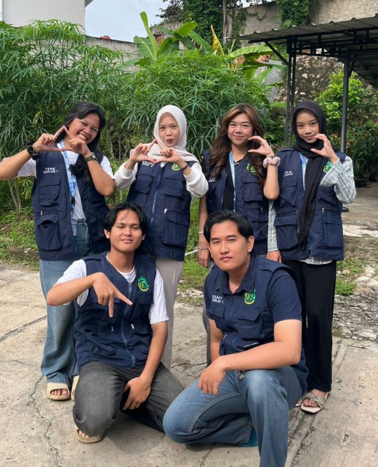 12a28f8a-5588-4e99-b481-699b4b0e1811