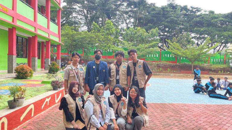 182e5726-4d35-4dd1-b115-b99ea358300b