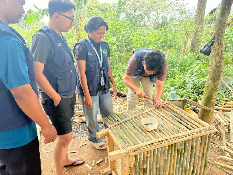 21c4df83-8ff3-43d8-b9a0-2093d906331f