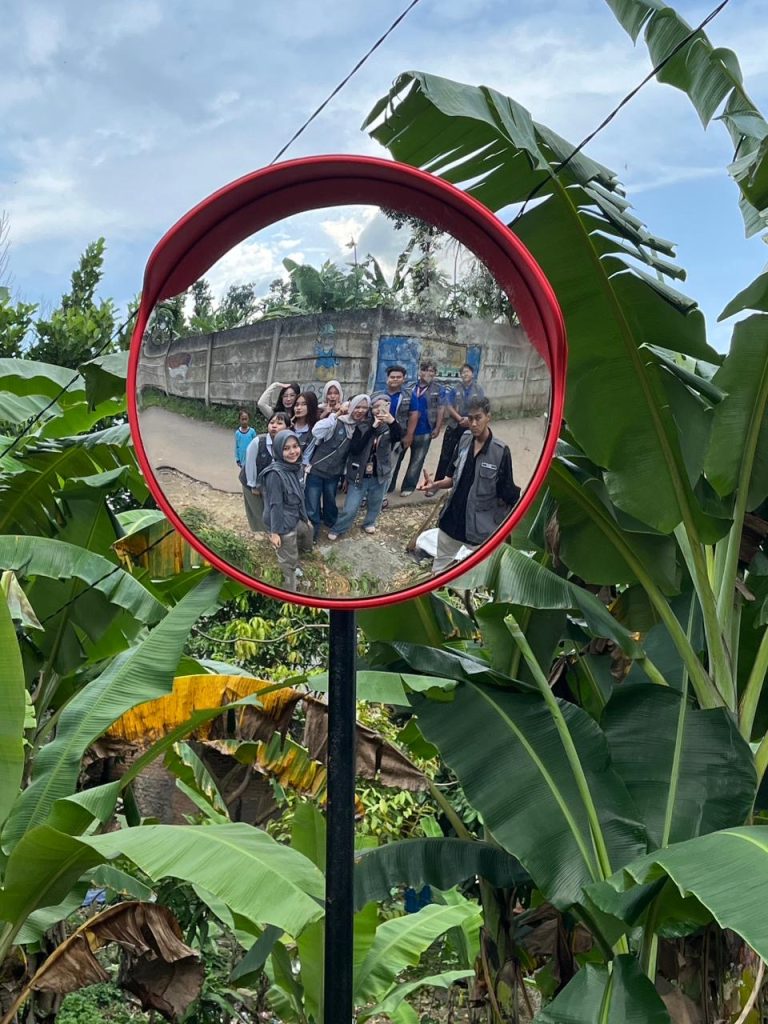 2c6bcdb1-721a-4a54-87d3-57e12054108a