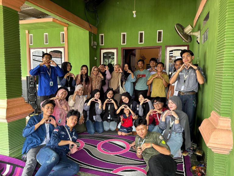 2f72e796-e0a6-42ed-888d-db85084afb57