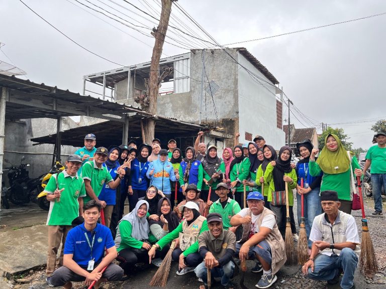 30323BD2-5DC6-48D7-9A33-E9A356F836BF