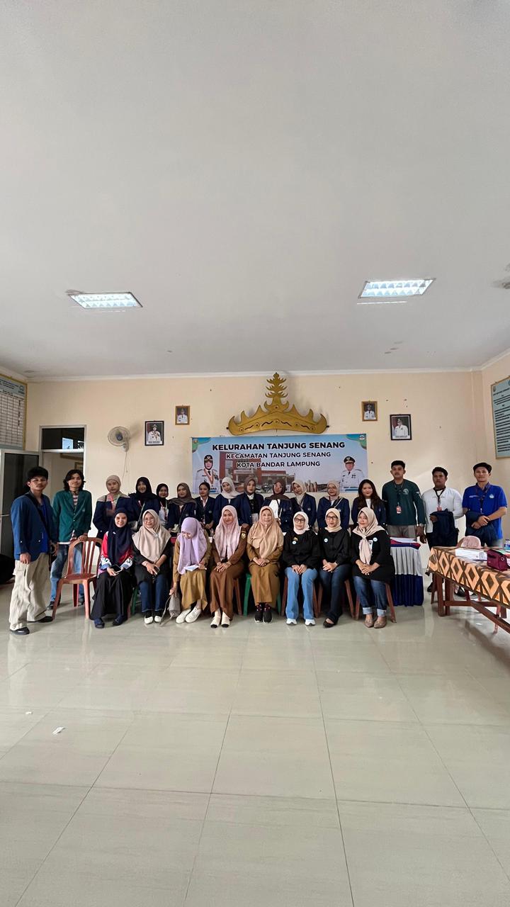 Mahasiswa KKN Kelompok Tanjung Senang Terjun Langsung Bantu Layanan Kesehatan di Posyandu Terpadu