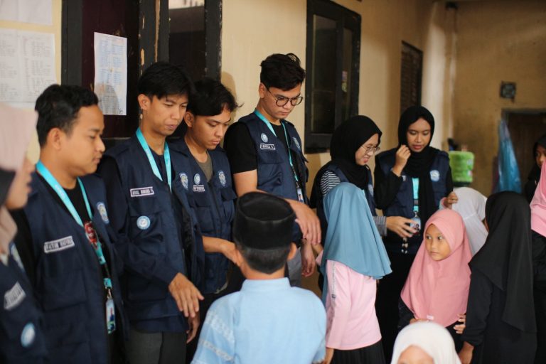 Mahasiswa KKM Bilateral Kelompok 91 Desa Curug Agung Laksanakan Rangkaian Kegiatan Sosial dan Edukasi Bersama Masyarakat