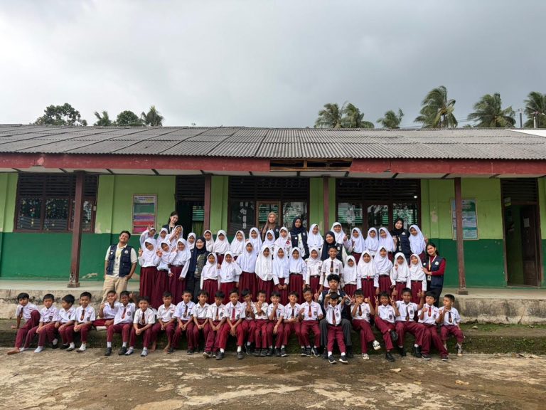 7ad88943-2d6a-46a3-bdf8-ec45bde1b8ab