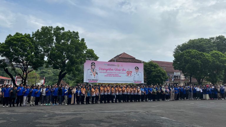 82ebbe7c-bb94-4f85-ad54-e8e0e0331d0c