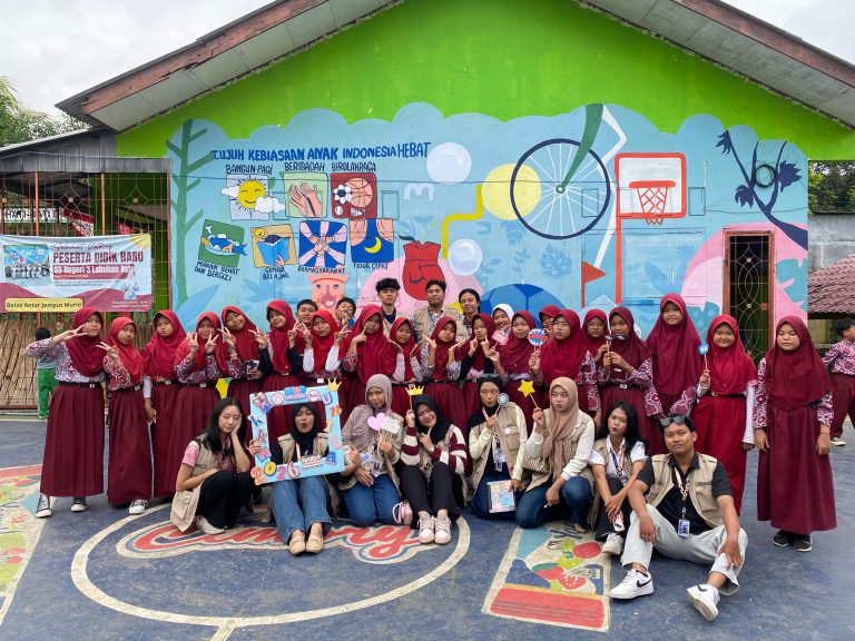 99d0853a-5de0-4837-8c88-082bf03f2b2e