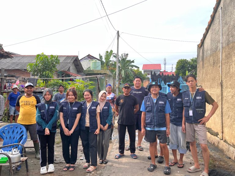 AEAEE262-74FB-4AC2-A7E8-E7E44C087777