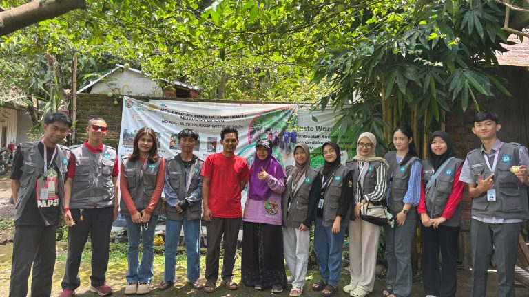 D23994D7-03CE-4EC4-B44A-6A691FB54616