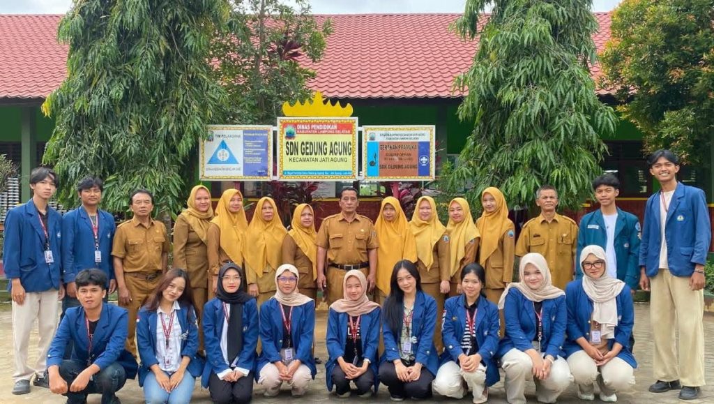 Foto Bersama Kepala Sekolah