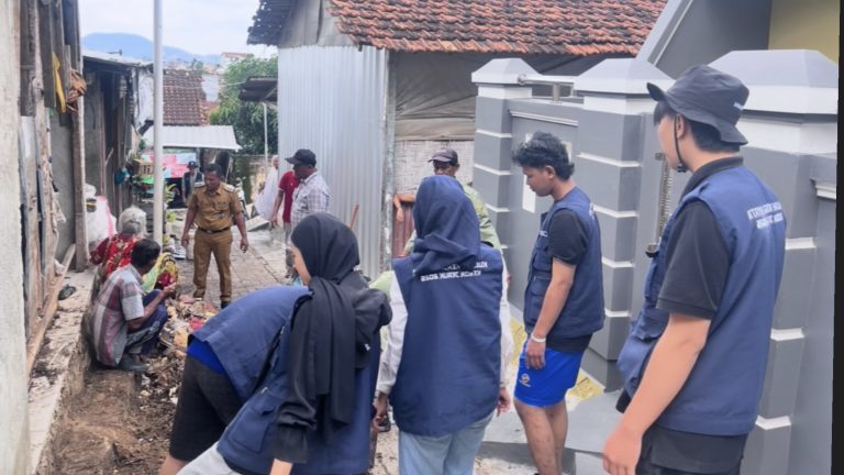 E00C6041-B0DC-4A08-931F-74AC6601B59F