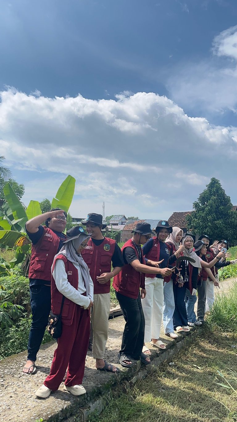 Gotong Royong Bersama RT 06