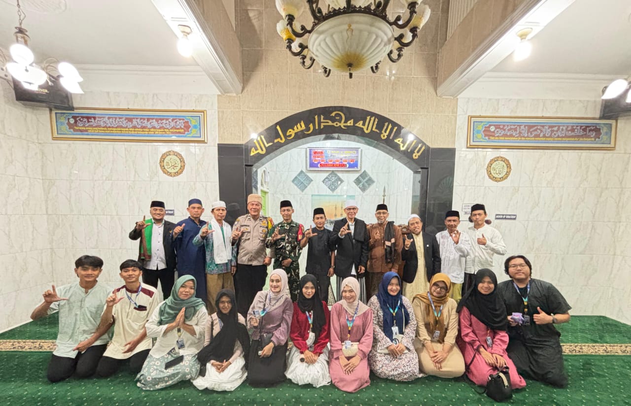 Kebersamaan Warga Gunung Sari Warnai Peringatan Isra Miraj di Masjid Al Arham