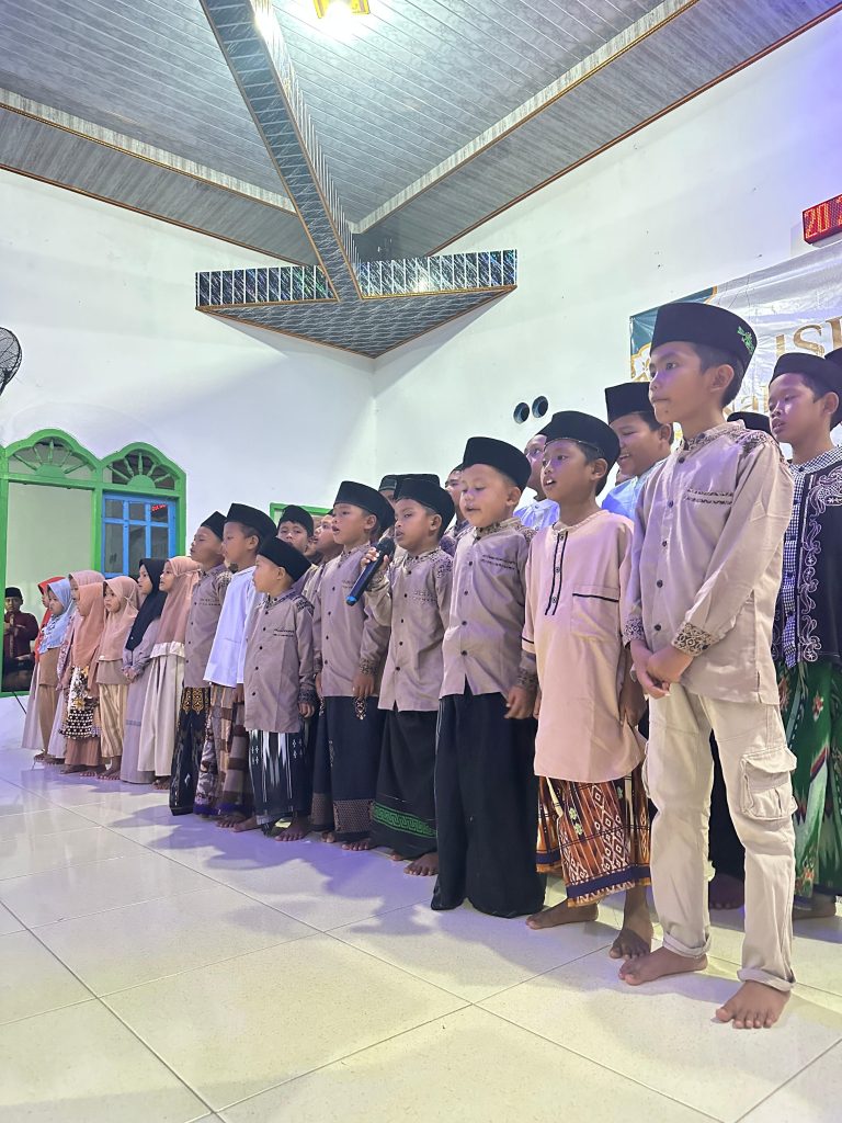 Kegiatan Isro Mi'roj Desa Rulung Raya