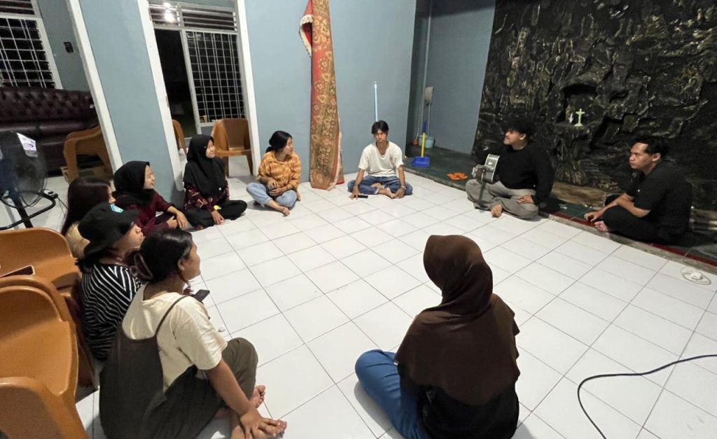 The current image has no alternative text. The file name is: TANGGAL-21-1.jpeg