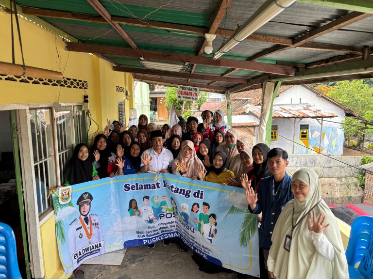 Mahasiswa KKN Gunung Sari Inisiasi Pos Kesehatan Cek Gula Darah dan Tensi bagi Lansia