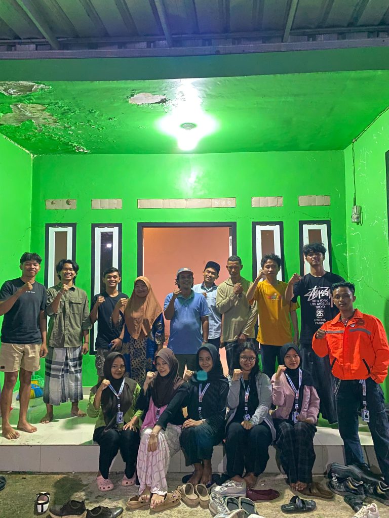 Kunjungan Perangkat Desa Setempat