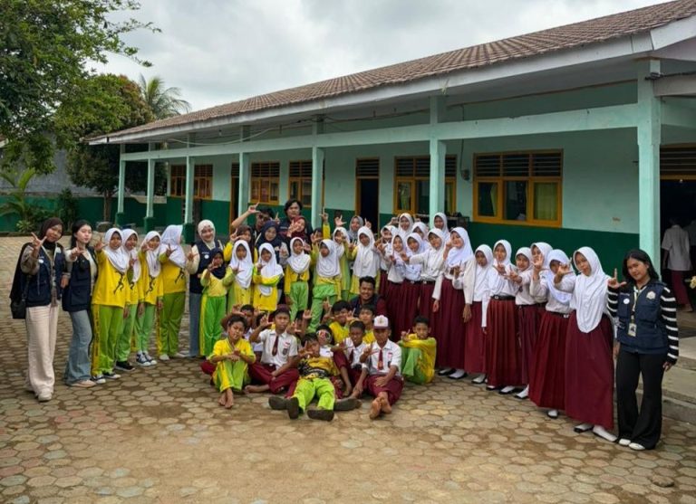 adb56bfe-fd3c-4146-bed8-abc561dcb1b4