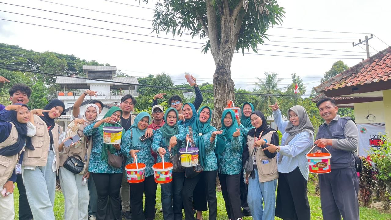 b07d133c-9efd-407a-996d-c0552f652ee8