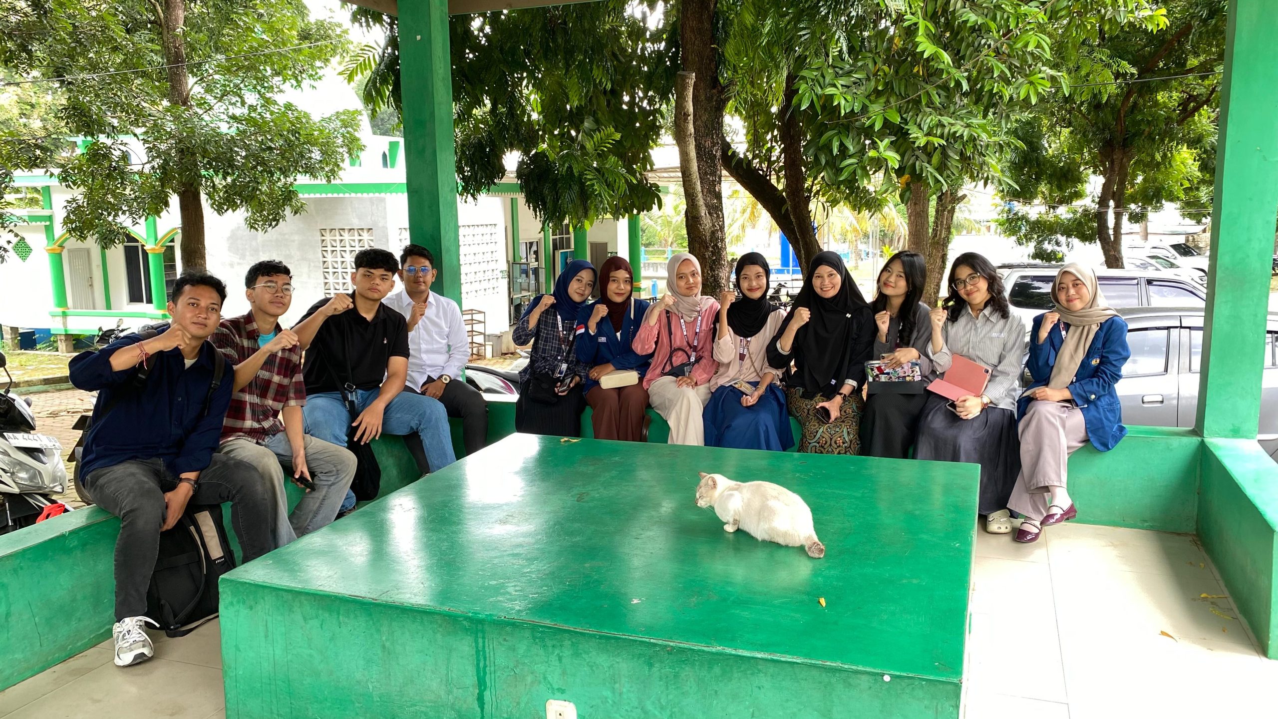 b1f8e98b-2c01-4c0d-9b1b-377d12f233f1