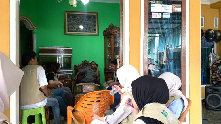 day 12-kunjungan rt 02 dan survey plang jalan