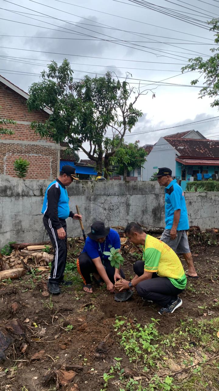 day 15- RTH dan gotong royong