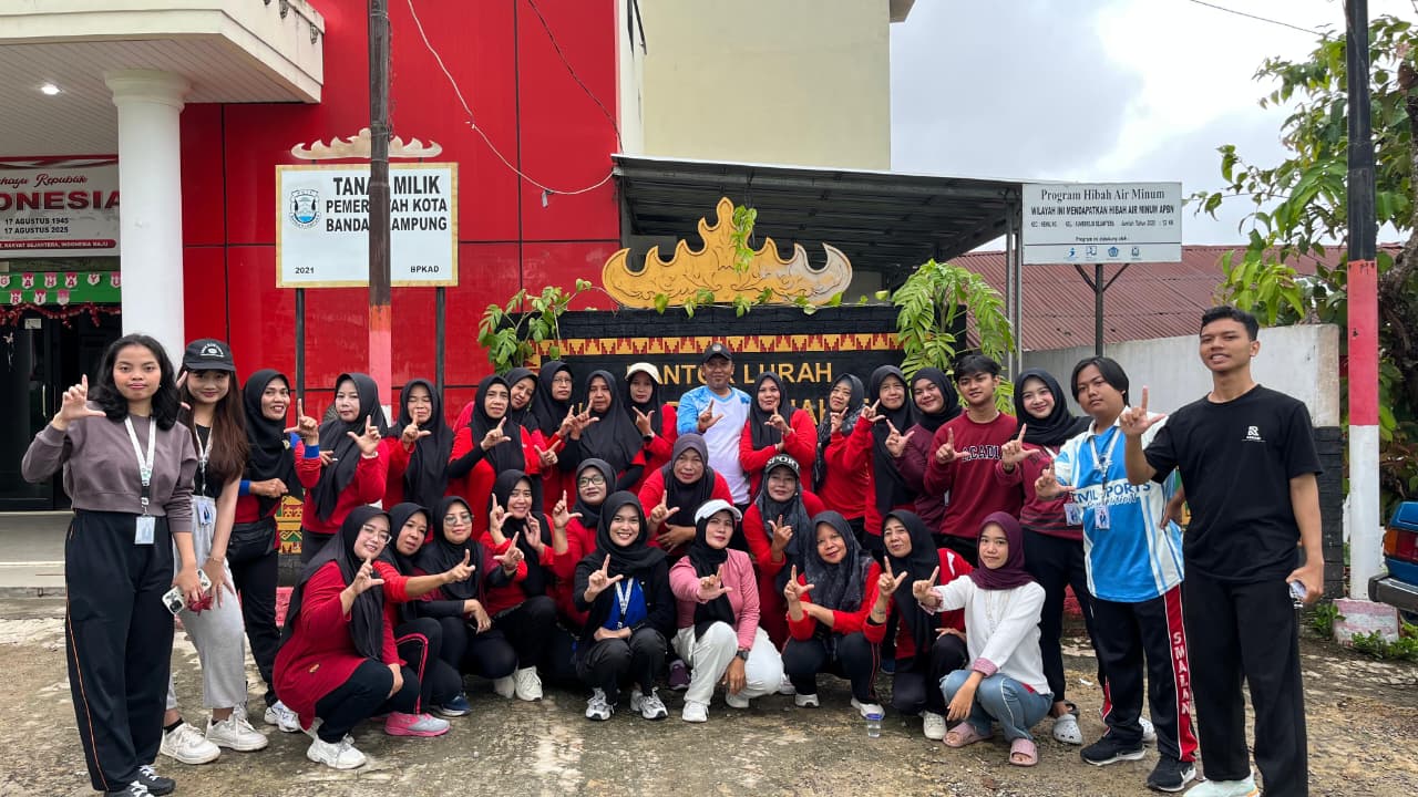 dokumentasi senam bersama ibu pkk