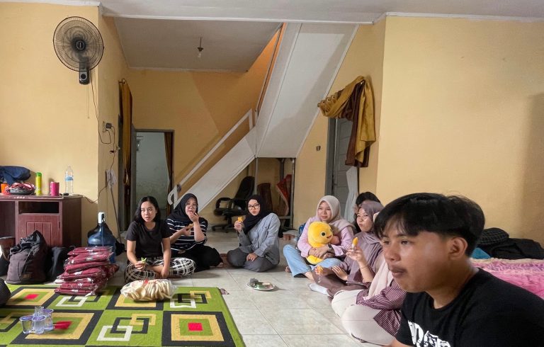 e6c879de-b290-4069-a6f1-6f569de942e1