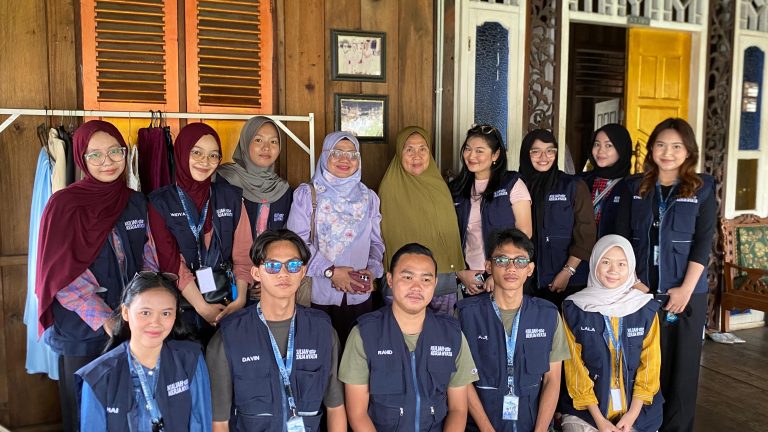 f31d0b72-b80c-4c1d-ad30-064a54287ec8