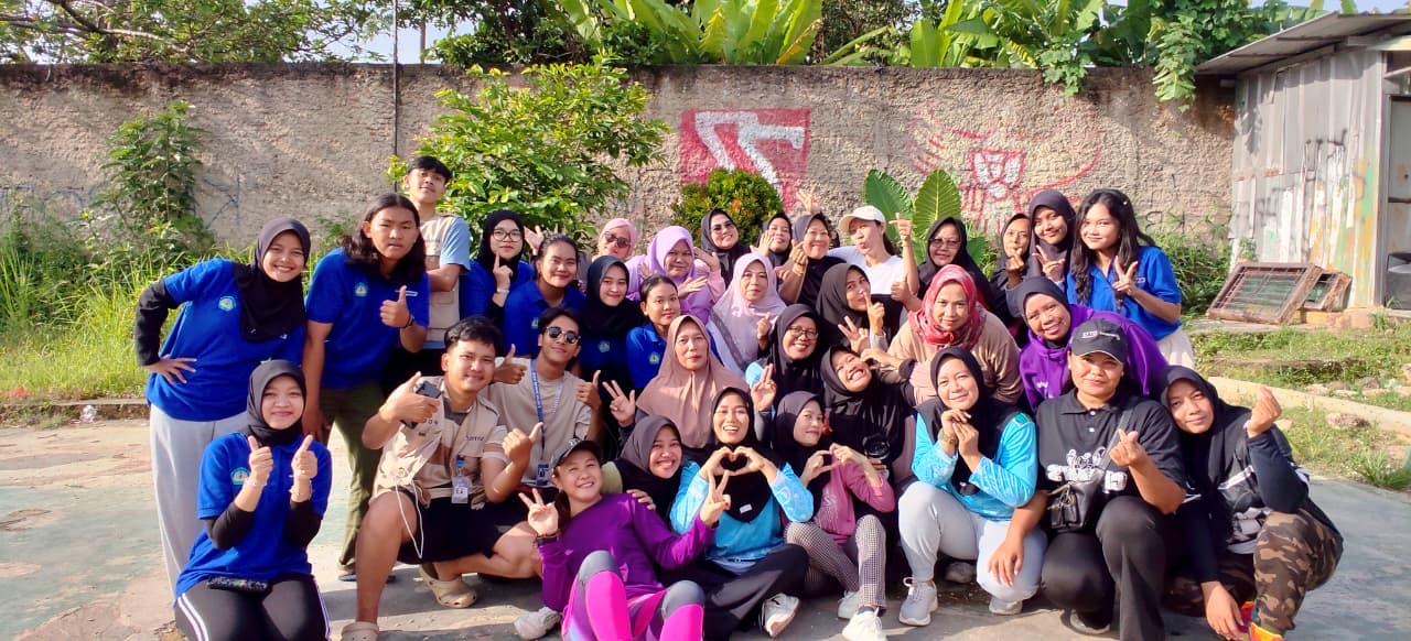 f42e15ee-c8d3-474f-bb46-127bb8483bc0