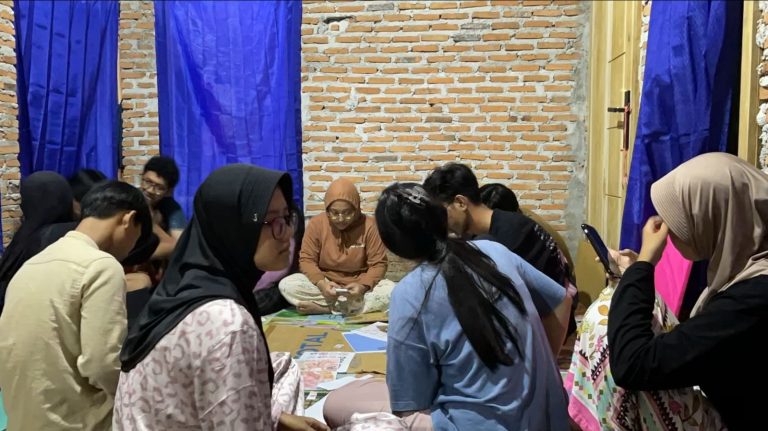 f9121403-98fa-4f29-a3cc-bacaffaddf9b